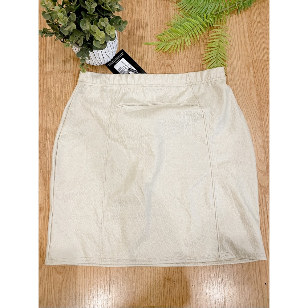 PrettyLittleThing Stone Textured Mini Skirt